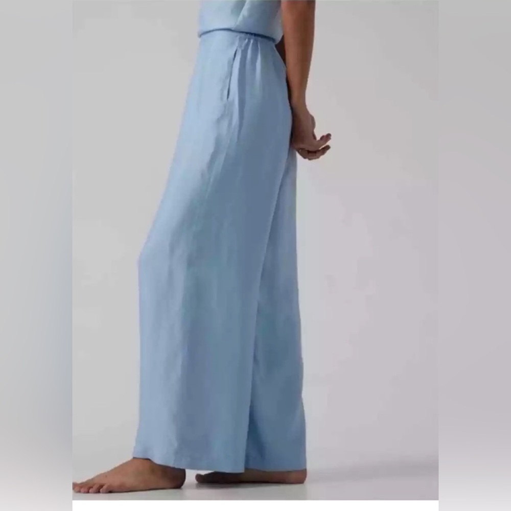 Athleta Calm Cool Pant Size Small